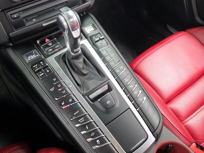 PORSCHE MACAN - 9