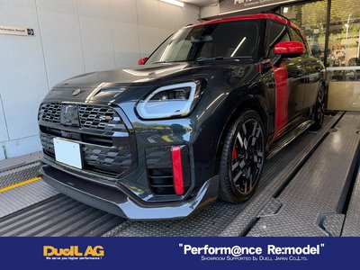 2024 MINI COOPER COUNTRYMAN photo 1