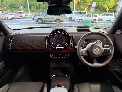 2024 MINI COOPER COUNTRYMAN photo 5
