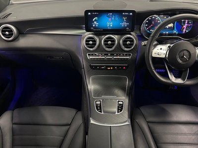 MERCEDES-BENZ GLC - 8