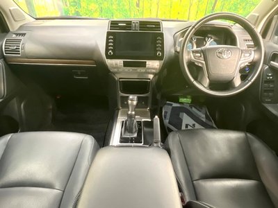 TOYOTA LAND CRUISER PRADO - 2