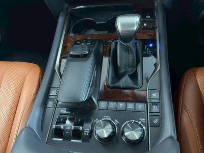 2018 Lexus LX 缩略图 34