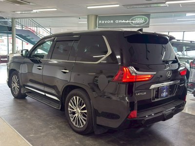 صورة 7 لـ 2018 Lexus LX