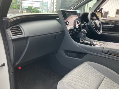 صورة مصغرة 23 لـ 2025 Toyota ALPHARD