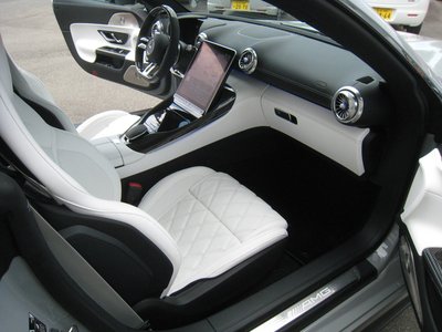 2024 Mercedes-BENZ GT AMG — миниатюра 12