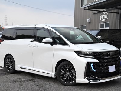 TOYOTA VELLFIRE - 9