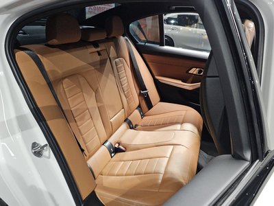 صورة مصغرة 17 لـ 2023 BMW 3 SERIES