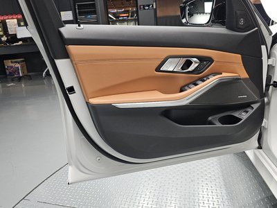 صورة مصغرة 14 لـ 2023 BMW 3 SERIES