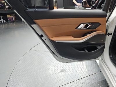 صورة مصغرة 15 لـ 2023 BMW 3 SERIES