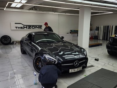 MERCEDES-BENZ GT AMG - 4