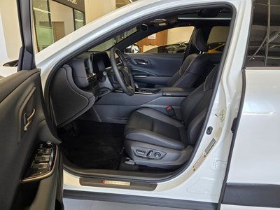 TOYOTA CROWN CROSSOVER - 10