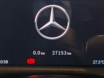 MERCEDES-BENZ E-CLASS - 8
