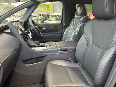 2026 Toyota ALPHARD — миниатюра 11