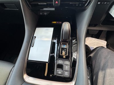 2026 Toyota ALPHARD — миниатюра 23