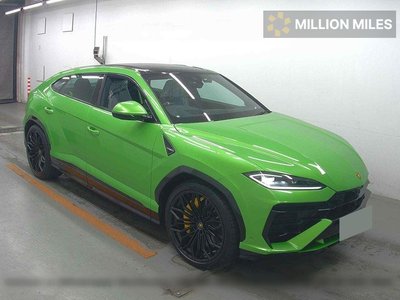 LAMBORGHINI URUS - 1