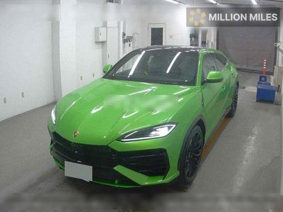 LAMBORGHINI URUS - 4