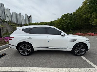 GENESIS GV80 - 4