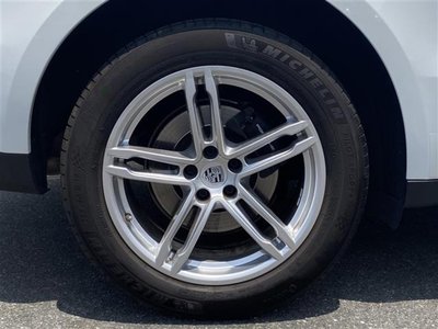 2022 Porsche MACAN 缩略图 42
