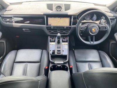 صورة 2 لـ 2022 Porsche MACAN