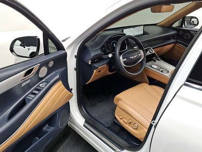 GENESIS GV80 - 10