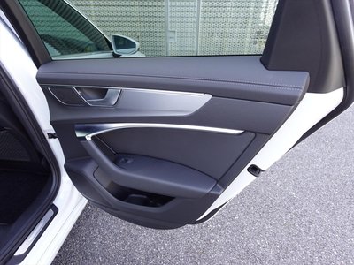 AUDI A6 - 10
