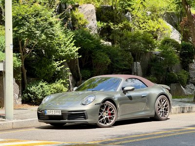 PORSCHE 911 - 1