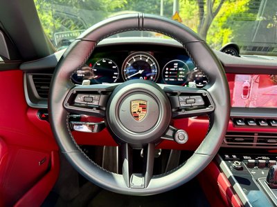 PORSCHE 911 - 10
