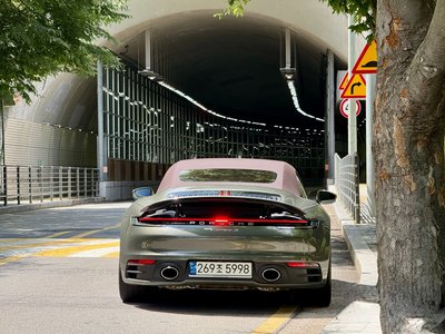 PORSCHE 911 - 7