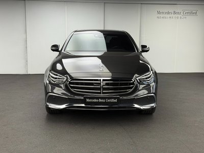 MERCEDES-BENZ E-CLASS - 2