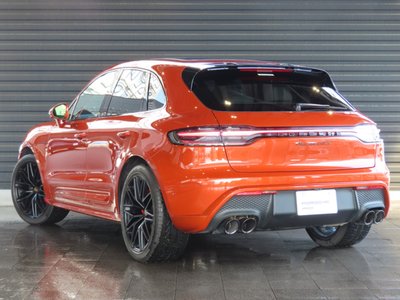PORSCHE MACAN - 5