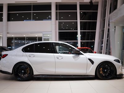 BMW M3 SEDAN - 8