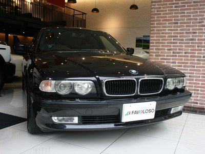 BMW 7 SERIES - 1