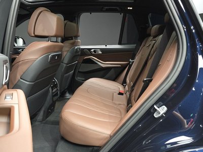 2025 BMW X5 — миниатюра 18
