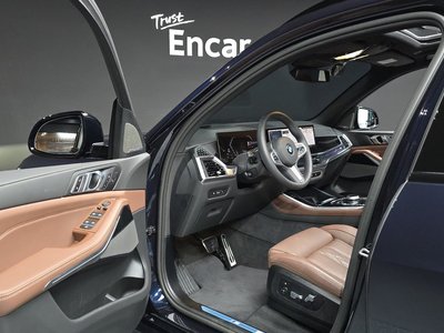 2025 BMW X5 — миниатюра 13