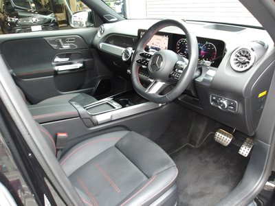 2025 Mercedes-BENZ GLB — миниатюра 38
