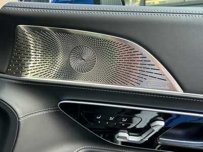 2025 Mercedes-BENZ GT AMG — миниатюра 17
