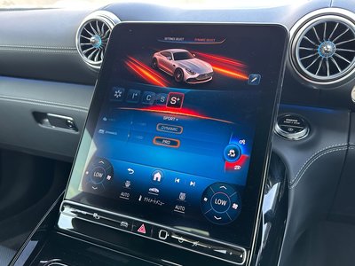 2025 Mercedes-BENZ GT AMG — миниатюра 27