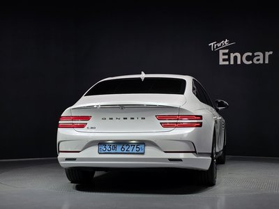 2022 Genesis ELECTRIFIED G80 (RG3) photo 3