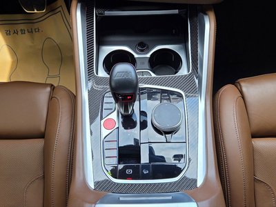 صورة 9 لـ 2022 BMW X5 M