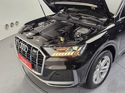 AUDI Q7 - 7