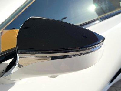 2023 Lexus LC — миниатюра 25