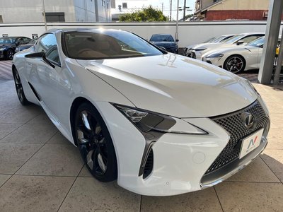 2023 Lexus LC — миниатюра 13