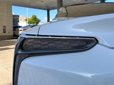 2023 Lexus LC — миниатюра 27