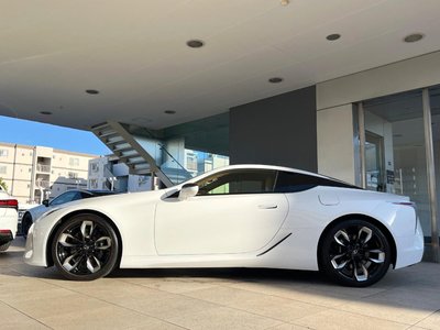 2023 Lexus LC — миниатюра 21