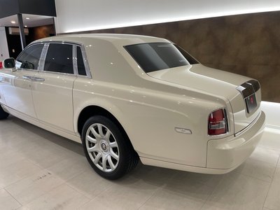 ROLLS-ROYCE PHANTOM - 3