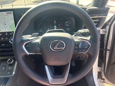 2025 Lexus GX 缩略图 24