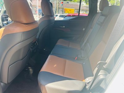 2025 Lexus GX 缩略图 19