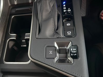 2025 Lexus GX 缩略图 33