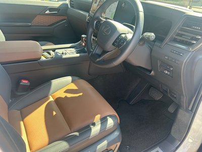 2025 Lexus GX 缩略图 13