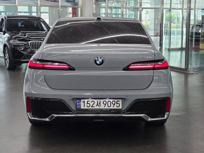 صورة 3 لـ 2023 BMW 7 SERIES